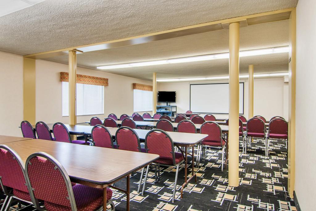 Quality Inn Tigard Portland Southwest Kültér fotó