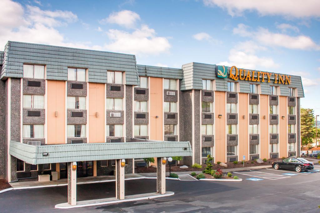 Quality Inn Tigard Portland Southwest Kültér fotó